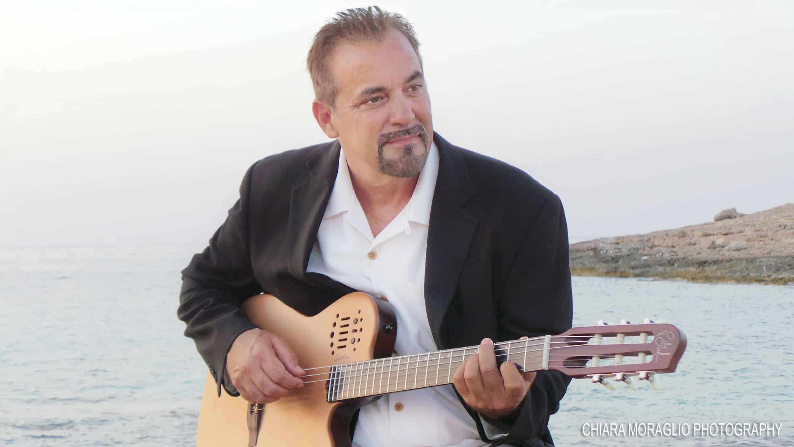 Dean Grech live performance photo 1