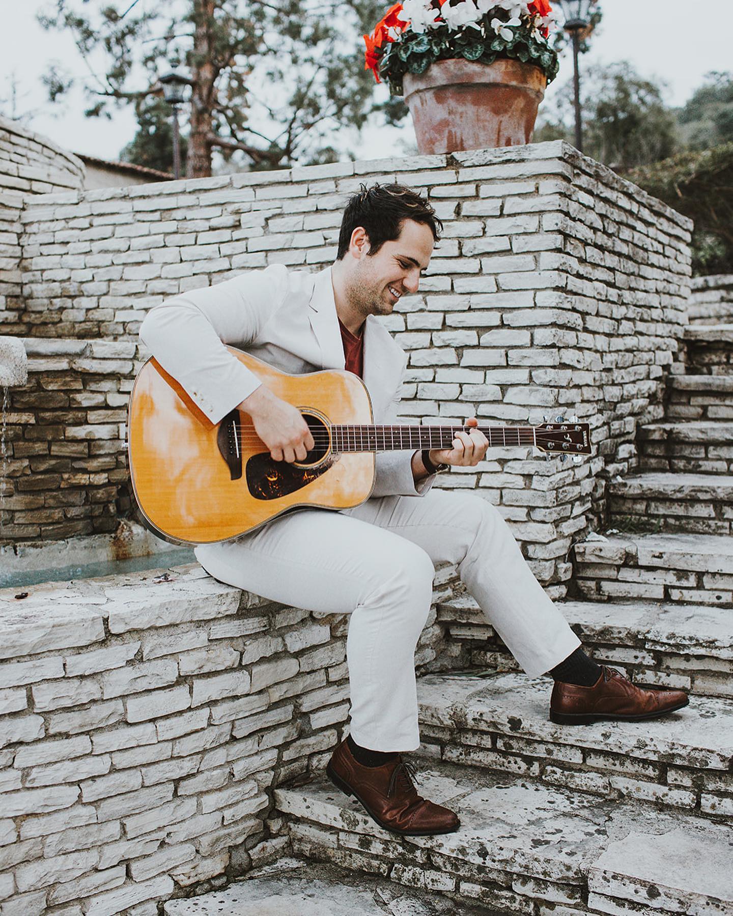 Joe Marx live performance photo 1